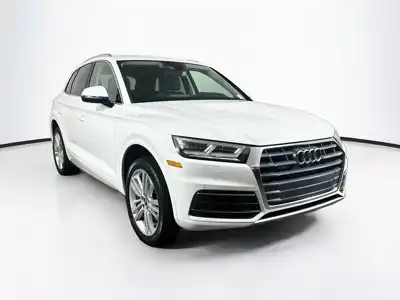 2018 Audi Q5 2.0T quattro S tronic Premium Plus's photo