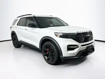 2022 Ford Explorer ST 4WD's photo