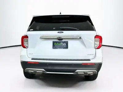 2021 Ford Explorer XLT 4WD photo 5