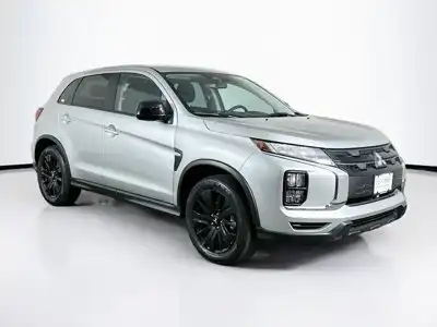 2025 Mitsubishi Outlander Sport 2.0 LE AWC CVT's photo