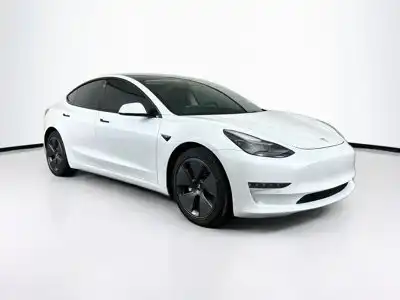 2022 Tesla Model 3 Long Range Dual Motor All-Wheel Drive's photo