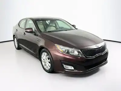 2015 Kia Optima LX AT's photo