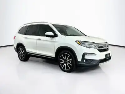 2019 Honda Pilot 4WD Touring photo 1