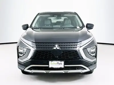 2024 Mitsubishi Eclipse Cross SE S-AWC photo 3