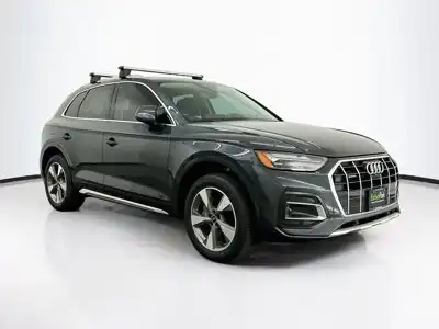 2022 Audi Q5 40 Premium Plus's photo