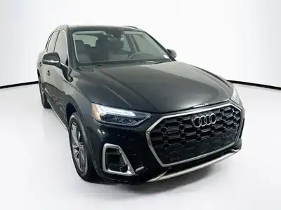 2023 Audi Q5 45 Premium's photo