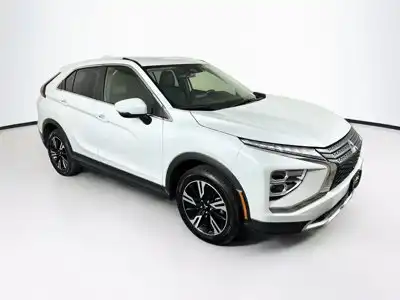 2024 Mitsubishi Eclipse Cross SE S-AWC's photo