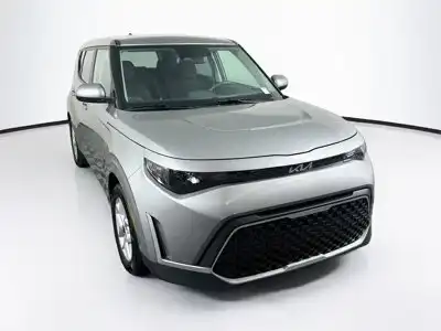 2025 Kia Soul 2.0L LX IVT's photo