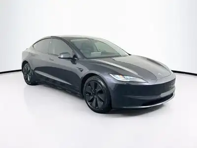 2025 Tesla Model 3 Long Range's photo