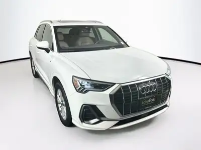 2025 Audi Q3 45 TFSI S Line Premium quattro's photo