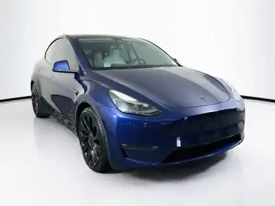 2022 Tesla Model Y Performance Dual Motor All-Wheel Drive's photo