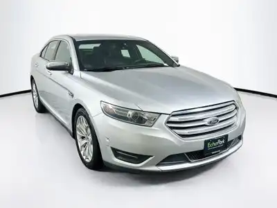 2017 Ford Taurus Limited FWD's photo