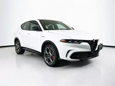 2024 Alfa Romeo Tonale Veloce's photo