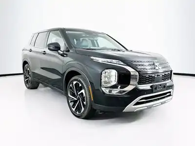 2024 Mitsubishi Outlander SE S-AWC's photo