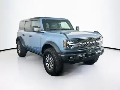 2025 Ford Bronco Badlands 4x4's photo