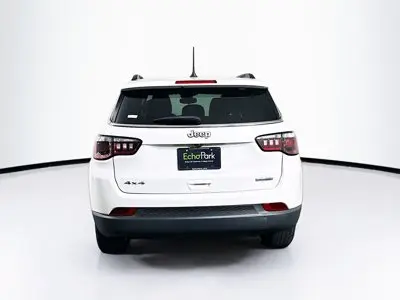 2022 Jeep Compass Latitude 4X4 photo 5
