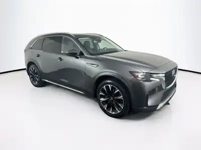 2024 Mazda CX-90 PHEV Premium Package's photo