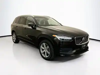 2023 Volvo XC90 B5 Core 4WD's photo