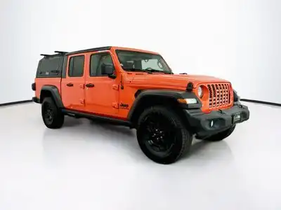 2020 Jeep Gladiator Sport S's photo