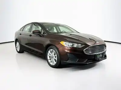 2019 Ford Fusion SE FWD's photo