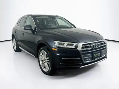 2019 Audi Q5 2.0T quattro S tronic Premium Plus's photo