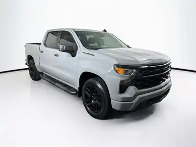 2024 Chevrolet Silverado 1500 Custom Crew Cab Short Box's photo