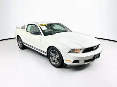 2012 Ford Mustang V6's photo