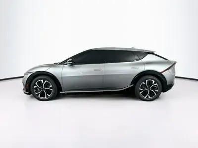 2023 Kia EV6 Wind photo 4