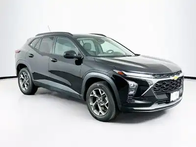 2025 Chevrolet Trax LT's photo