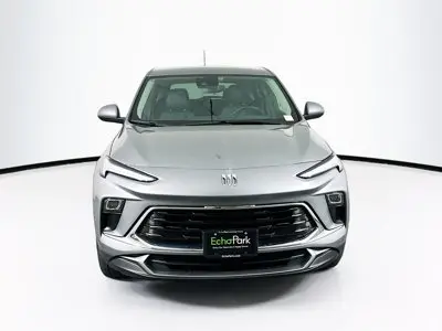 2025 Buick Encore GX Preferred AWD photo 3