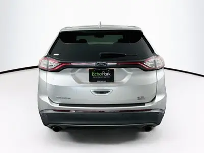 2016 Ford Edge SEL photo 5