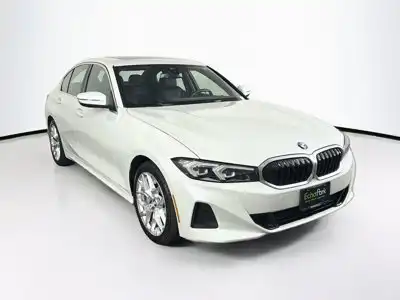 2025 BMW 3 Series 330i Sedan's photo