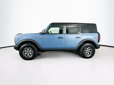 2025 Ford Bronco Badlands 4x4 photo 4
