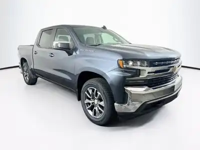 2020 Chevrolet Silverado 1500 LT 4X4 Crew Cab Short Box's photo