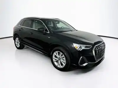 2025 Audi Q3 45 TFSI S Line Premium quattro's photo