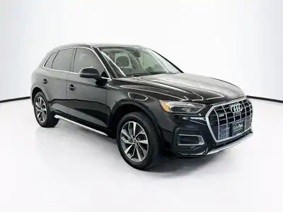 2021 Audi Q5 45 Premium Plus's photo