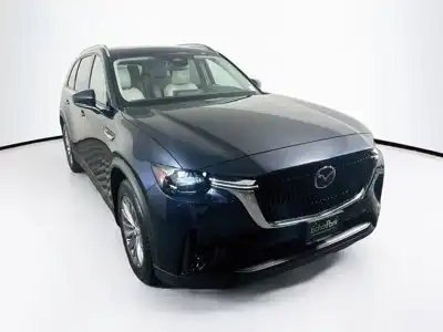 2024 Mazda CX-90 PHEV Preferred Package's photo