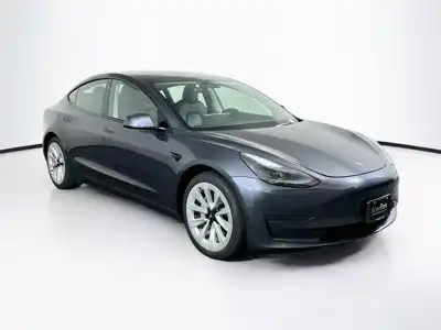 2022 Tesla Model 3 Long Range Dual Motor All-Wheel Drive's photo
