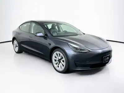 2022 Tesla Model 3 Long Range Dual Motor All-Wheel Drive's photo