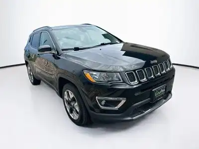 2017 Jeep Compass Limited 4X4's photo