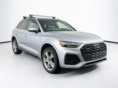 2025 Audi Q5 45 Premium's photo