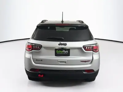 2025 Jeep Compass Trailhawk 4X4 photo 5