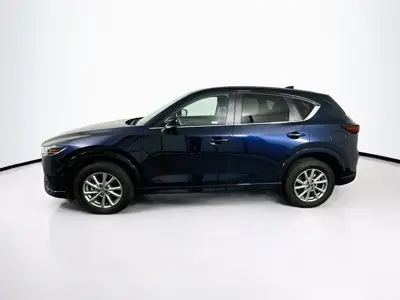 2025 Mazda CX-5 S Preferred package Auto AWD photo 4
