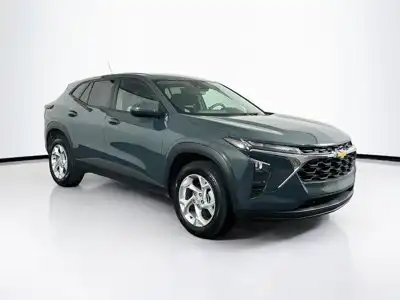 2025 Chevrolet Trax LS's photo