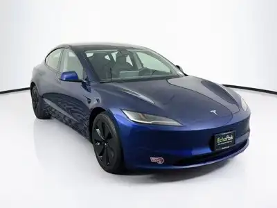 2024 Tesla Model 3's photo