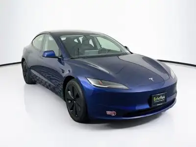 2024 Tesla Model 3's photo