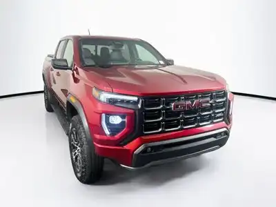 2023 GMC Canyon 4WD AT4 Crew Cab Short Box's photo