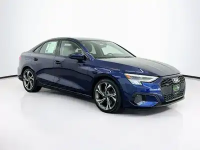 2023 Audi A3 40 TFSI Premium quattro S tronic's photo