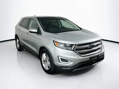 2016 Ford Edge SEL photo 1