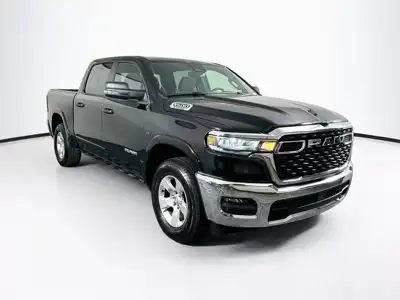 2025 RAM 1500 Big Horn/Lone Star 4x4 Crew Cab 5'7's photo